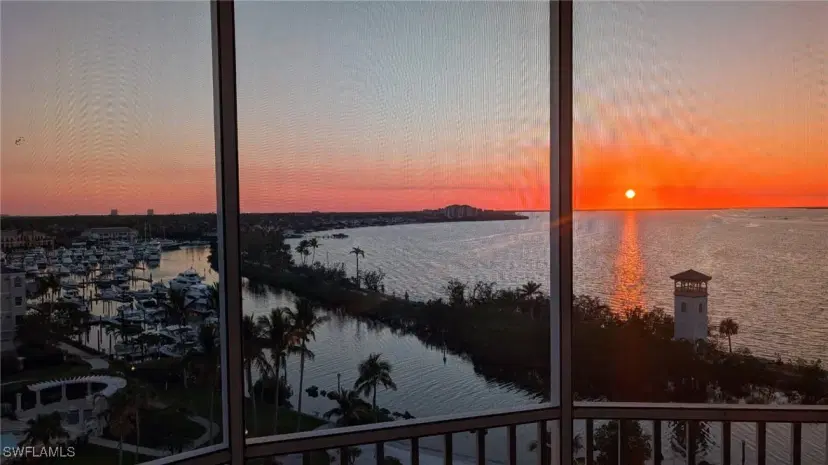 Picture of 14250 Royal Harbour Ct 916, Fort Myers FL 33908