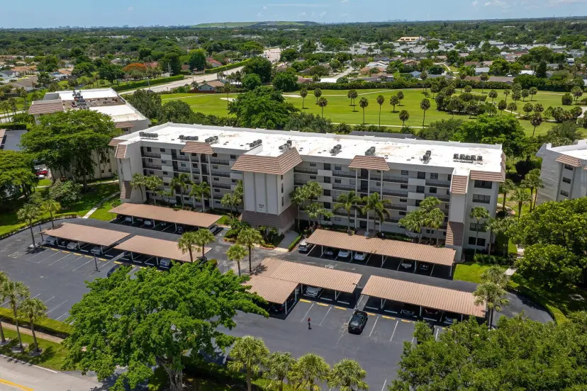 Picture of 9220 SW 14Th Street 3208, Boca Raton FL 33428