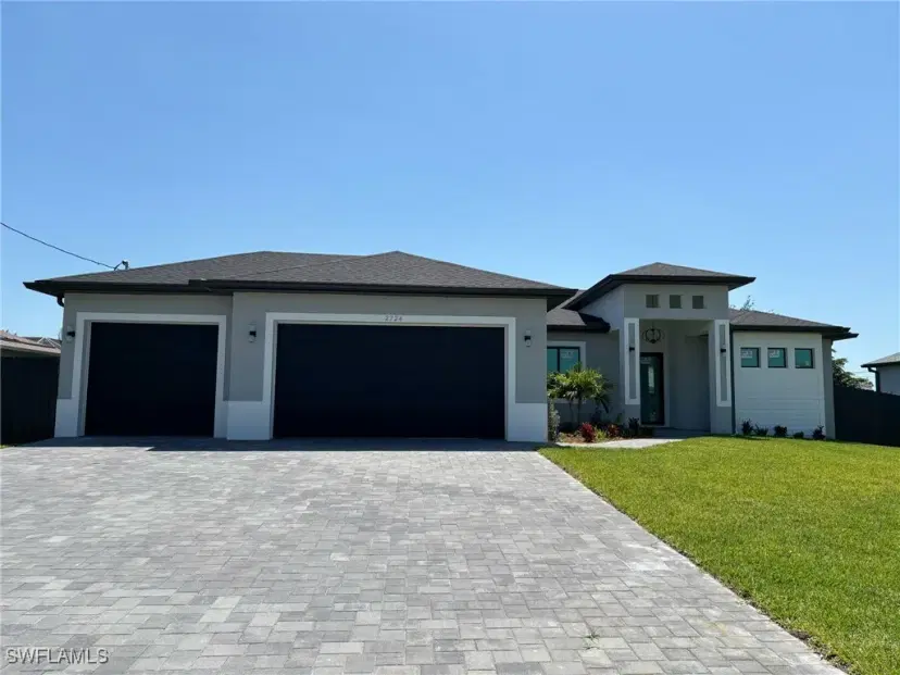 Picture of 2724 SW 4Th Ln, Cape Coral FL 33991
