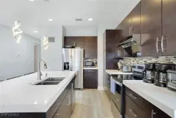 Picture of 8992 Madrid Cir, Naples, FL 34104