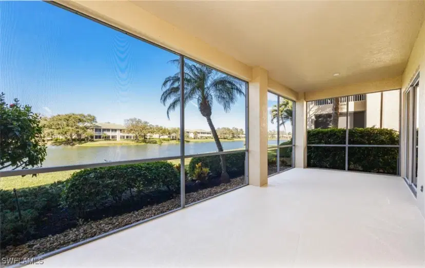 Picture of 558 Vintage Reserve Ln 19B, Naples FL 34119