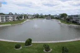 Picture of 2728 N Garden Drive N 409, Lake Worth, FL 33461