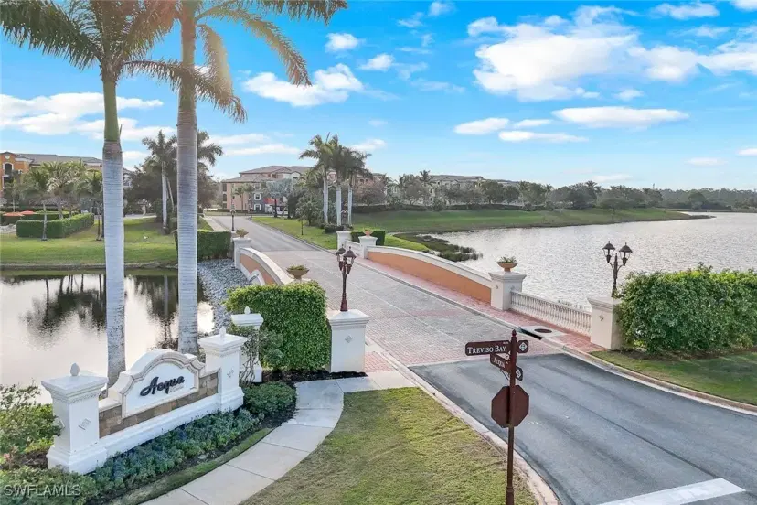 Picture of 9735 Acqua Ct 625, Naples FL 34113