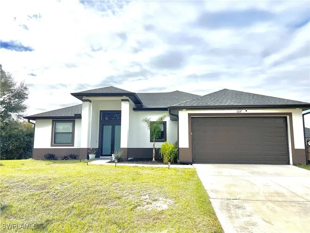 Picture of 1217 Mckinley Ave, Lehigh Acres, FL 33972