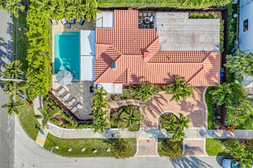 Picture of 748 NE 17Th Way, Fort Lauderdale FL 33304