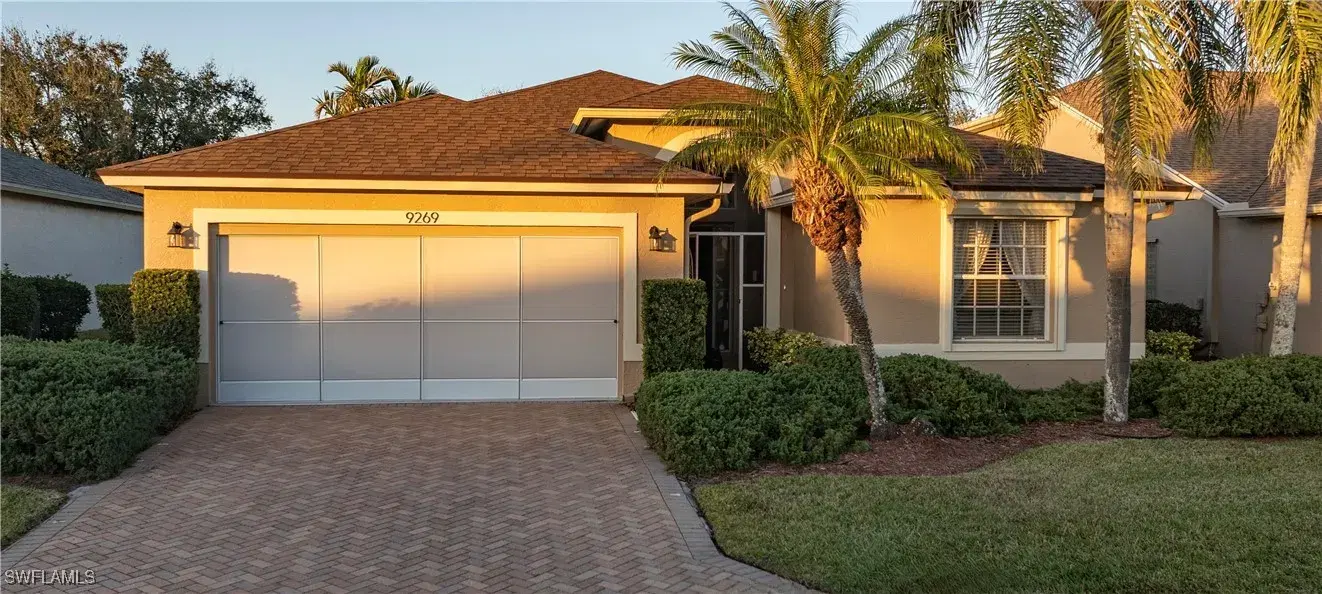 Picture of 9269 Coach House Ln, Estero, FL 33928-4308