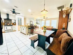 Picture of 1312 NE 9Th Pl, Cape Coral, FL 33909