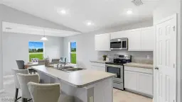 Picture of 1010 NW 19Th St, Cape Coral, FL 33993