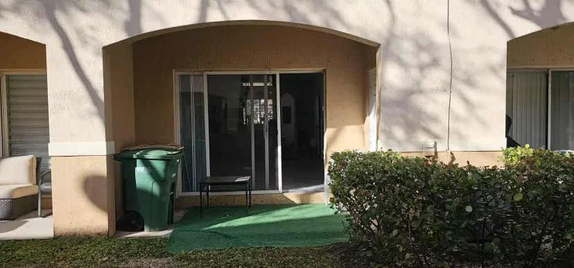 Picture of 8866 N Isles Cir, Tamarac FL 33321