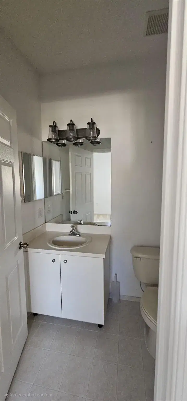 Picture of 8866 N Isles Cir, Tamarac FL 33321