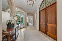 Picture of 455 1St Ave N, Naples, FL 34102
