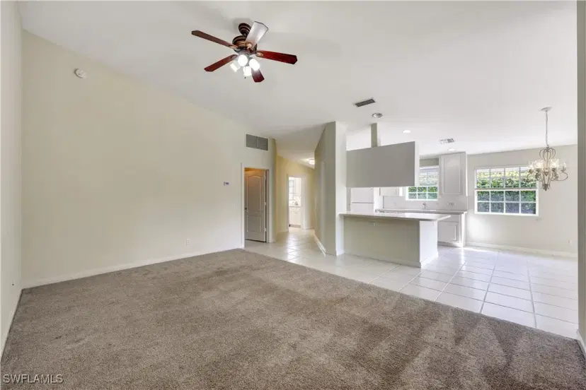 Picture of 4255 Redonda Ln, Naples FL 34119