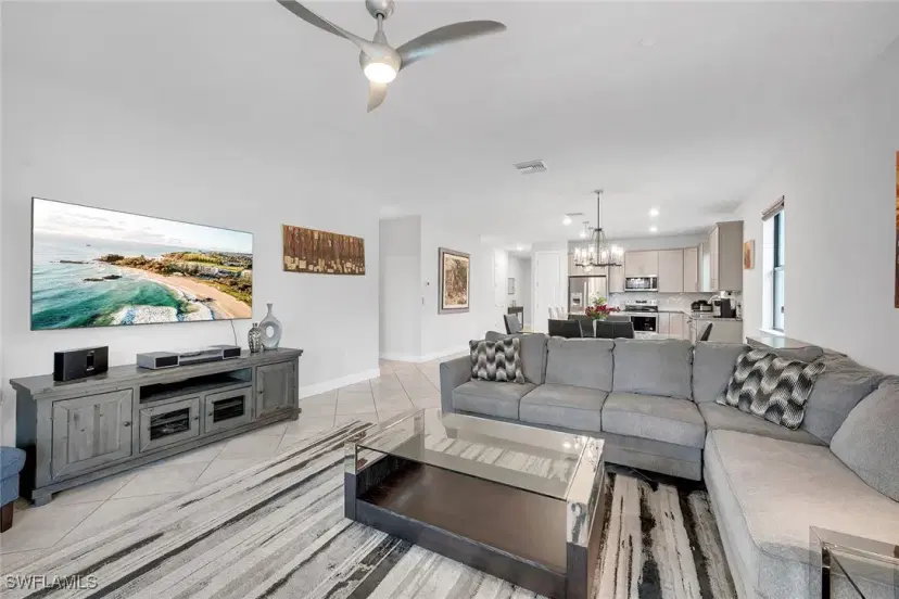 Picture of 2132 Parson St, Naples FL 34120