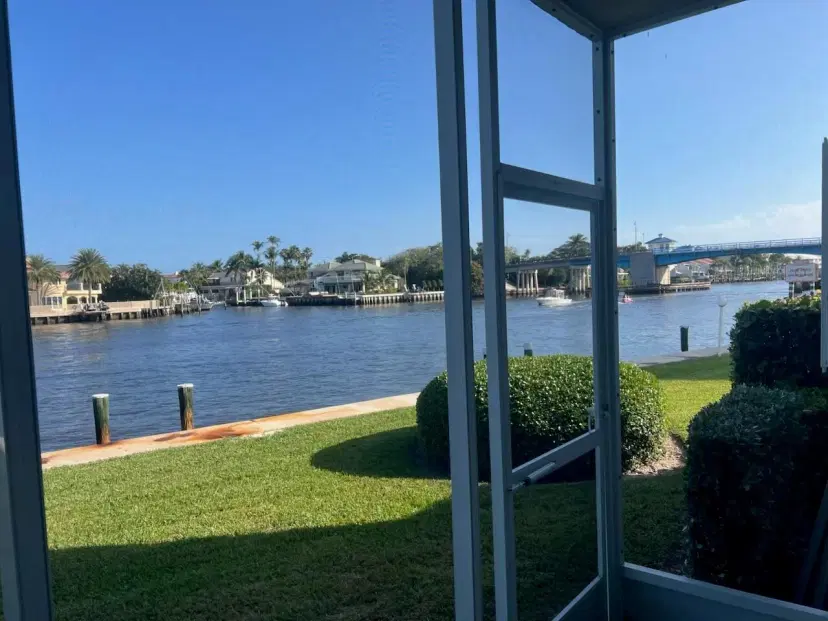 Picture of 650 Snug Harbor Drive G103, Boynton Beach FL 33435