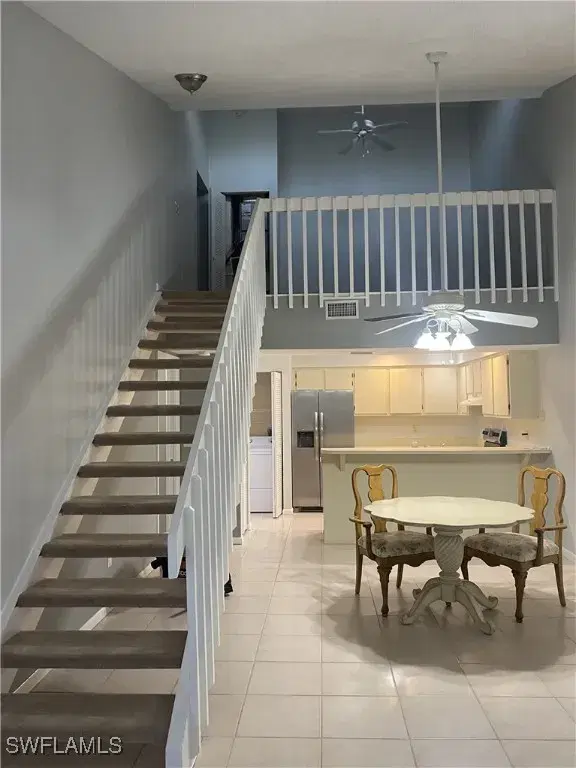 Picture of 12921 Sandpoint Ct, Fort Myers FL 33919