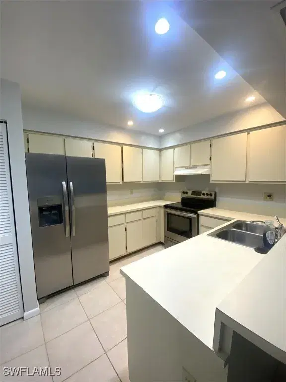 Picture of 12921 Sandpoint Ct, Fort Myers FL 33919