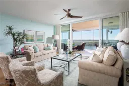 Picture of 425 Dockside Dr 605, Naples, FL 34110