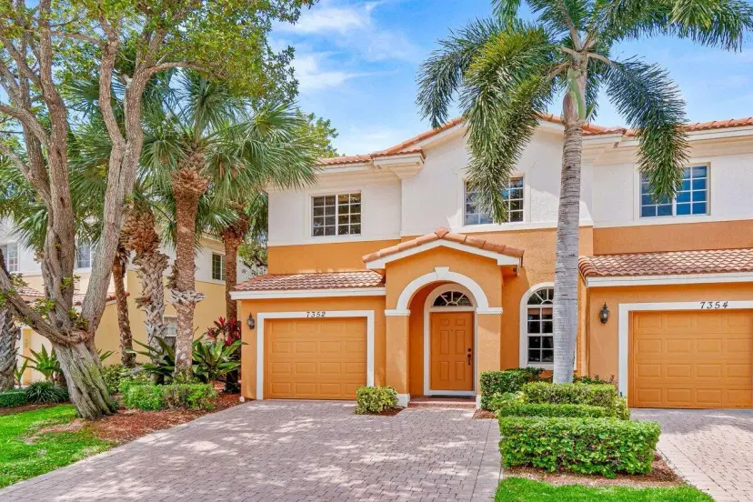 Picture of 7352 Briella Drive, Boynton Beach FL 33437
