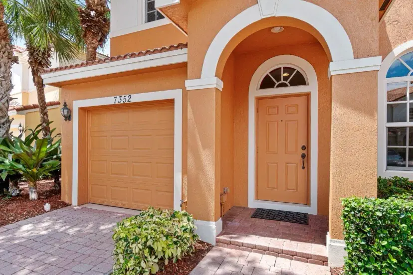 Picture of 7352 Briella Drive, Boynton Beach FL 33437