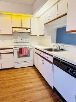 Picture of 12500 SW 5Th Ct 410, Hollywood, FL 33027