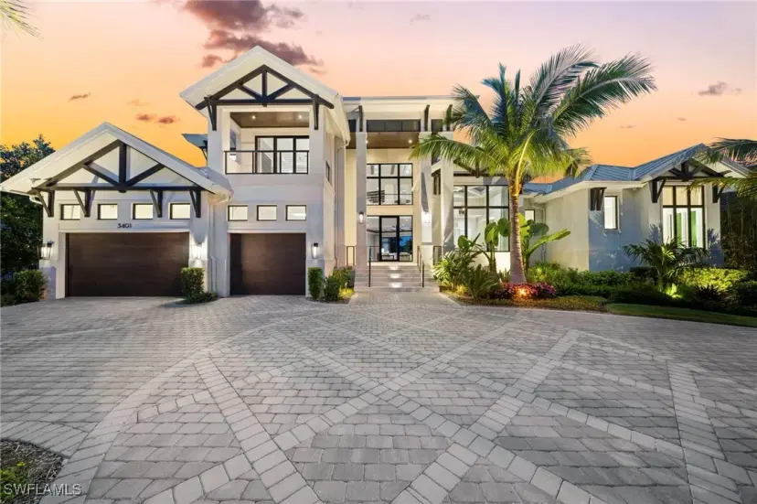 Picture of 3401 Crayton Rd, Naples FL 34103