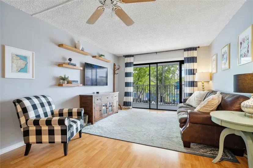 Picture of 170 Cypress Club Dr 727, Pompano Beach FL 33060