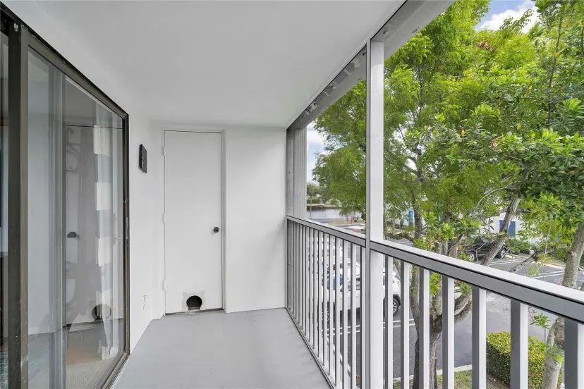Picture of 170 Cypress Club Dr 727, Pompano Beach FL 33060