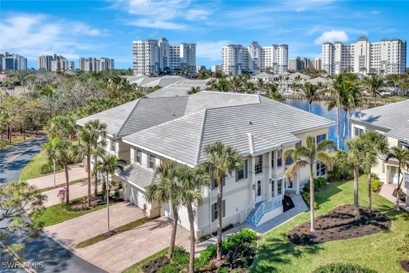 Picture of 375 Sea Grove Ln 102, Naples FL 34110