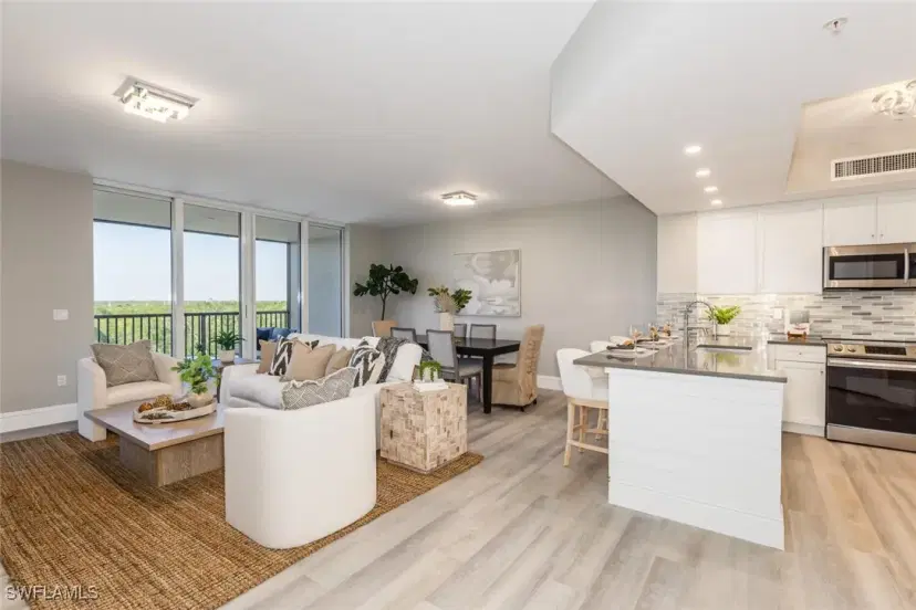 Picture of 1065 Borghese Ln 303, Naples FL 34114