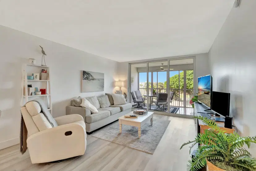 Picture of 2601 S Course Drive 404, Pompano Beach FL 33069