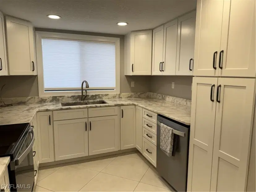 Picture of 3722 SE 12Th Ave 1A, Cape Coral FL 33904