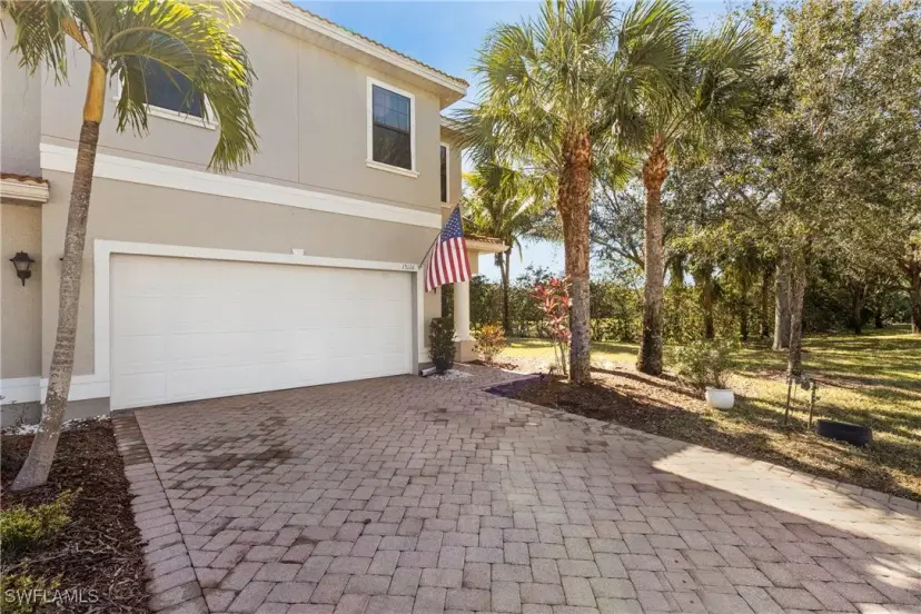 Picture of 15116 Summit Place Cir 213, Naples FL 34119