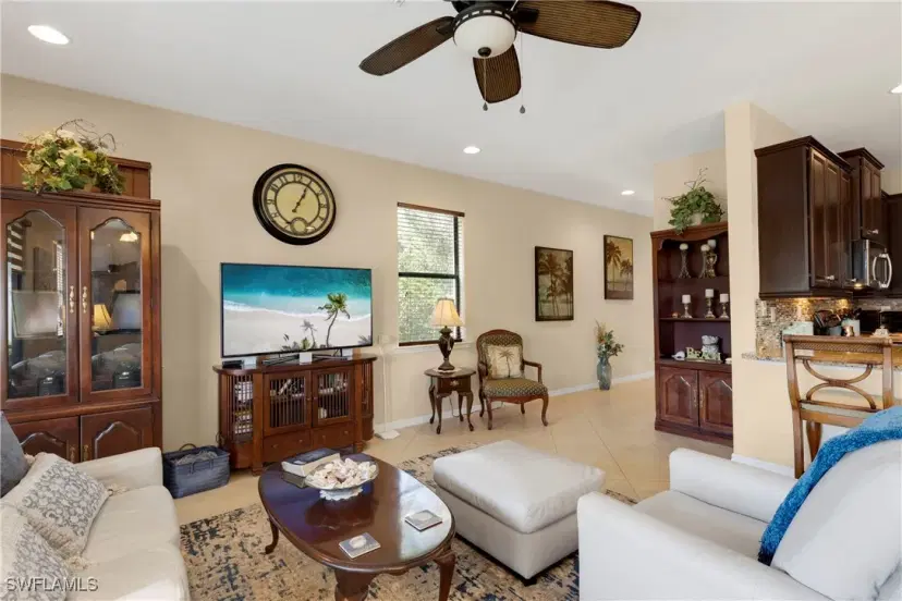 Picture of 15116 Summit Place Cir 213, Naples FL 34119
