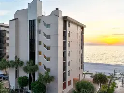 Picture of 9415 Gulf Shore Dr 102, Naples, FL 34108