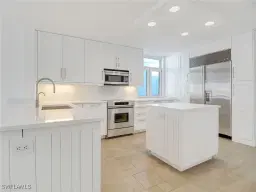 Picture of 9415 Gulf Shore Dr 102, Naples, FL 34108