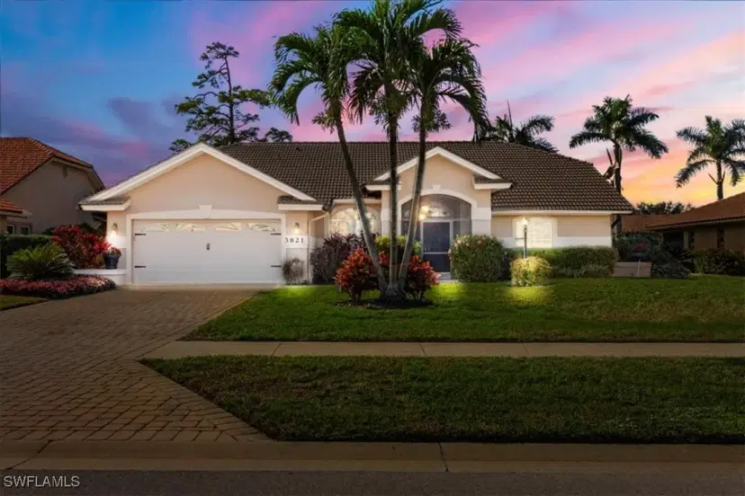 Picture of 3821 Royal Wood Blvd, Naples FL 34112