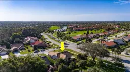 Picture of 6094 Westbourgh Dr, Naples, FL 34112