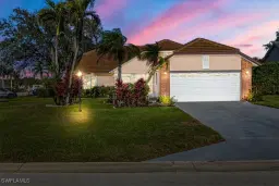 Picture of 6094 Westbourgh Dr, Naples, FL 34112