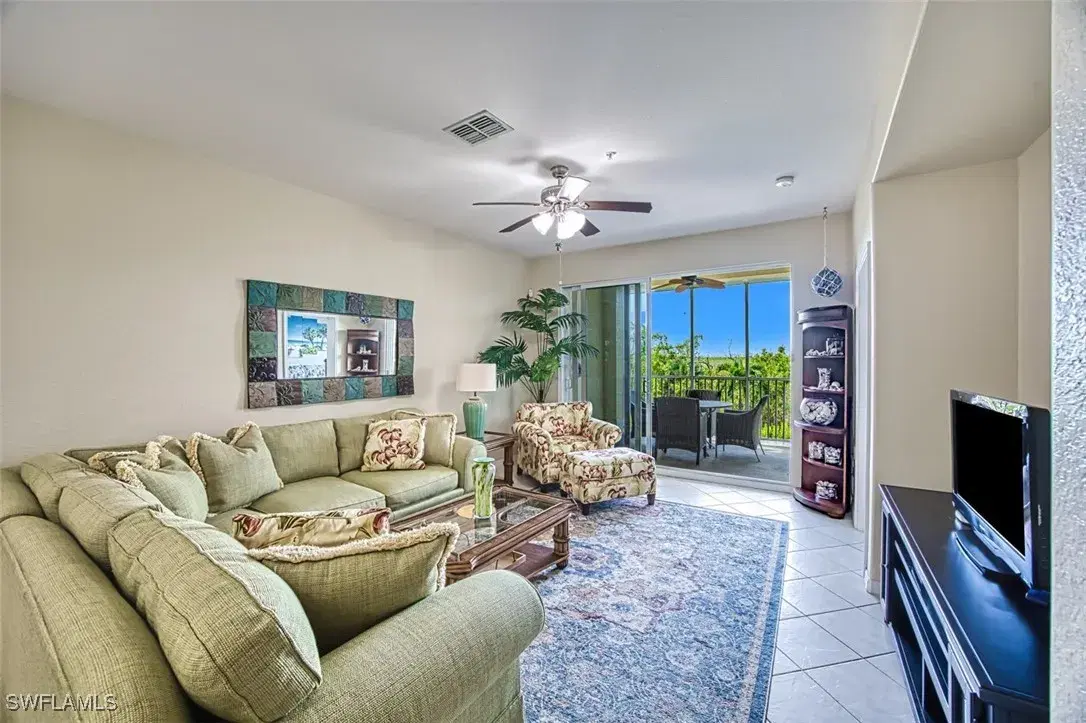 Picture of 20041 Sanibel View Cir 104, Fort Myers, FL 33908