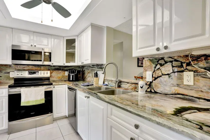 Picture of 7301 NW 18Th St 101, Margate FL 33063