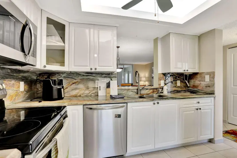 Picture of 7301 NW 18Th St 101, Margate FL 33063