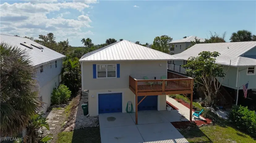Picture of 768 Park Ave, Naples FL 34110