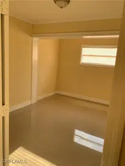 Picture of 3110 Market St, Fort Myers, FL 33916