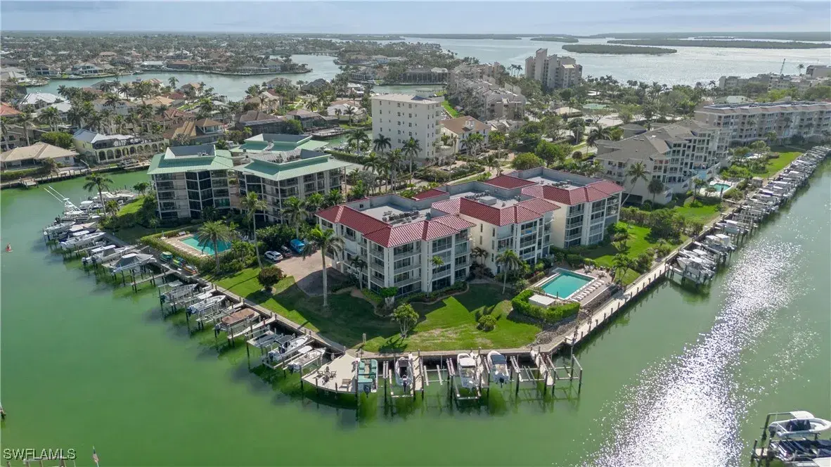 Picture of 848 Collier Ct 304, Marco Island, FL 34145