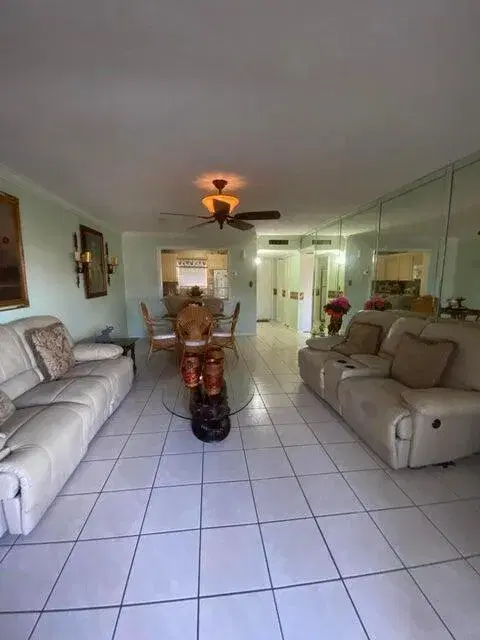 Picture of 715 Lori Drive 302, Palm Springs FL 33461