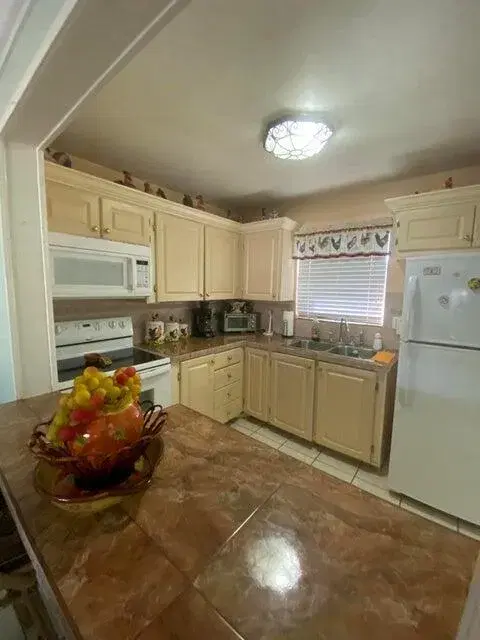 Picture of 715 Lori Drive 302, Palm Springs FL 33461