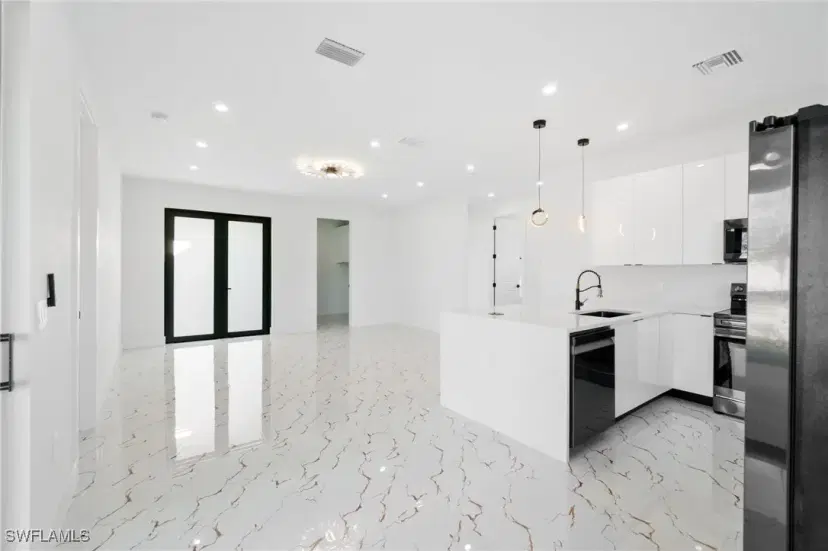 Picture of 6007 Beth Ave N, Lehigh Acres FL 33971