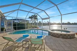 Picture of 2530 Ashbury Cir, Cape Coral, FL 33991