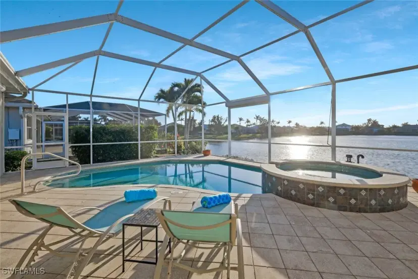Picture of 2530 Ashbury Cir, Cape Coral FL 33991