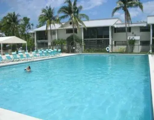 Picture of 771 NE 199Th St 105, Miami FL 33179